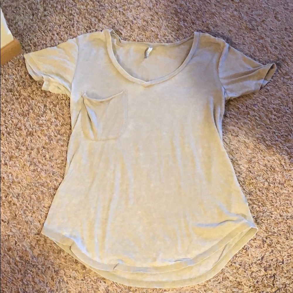 Z Supply Vneck T